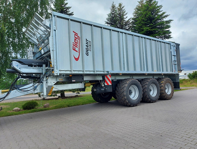 Полуприцеп со сдвижным полом Fliegl Gigant ASW 391