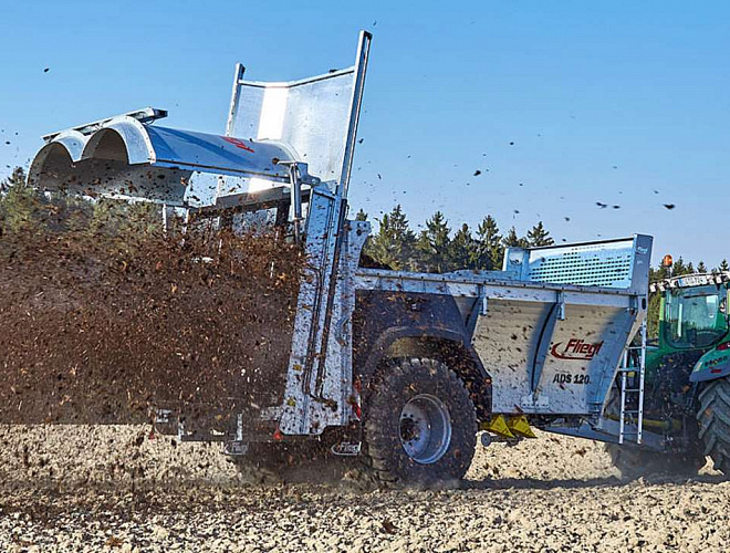 Одноосный разбрасыватель Fliegl ADS 60