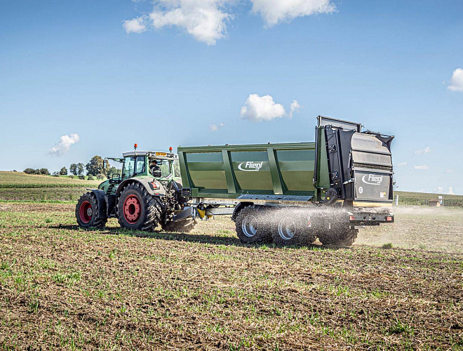 Цепной разбрасыватель Fliegl KDS 265 Tiefbett